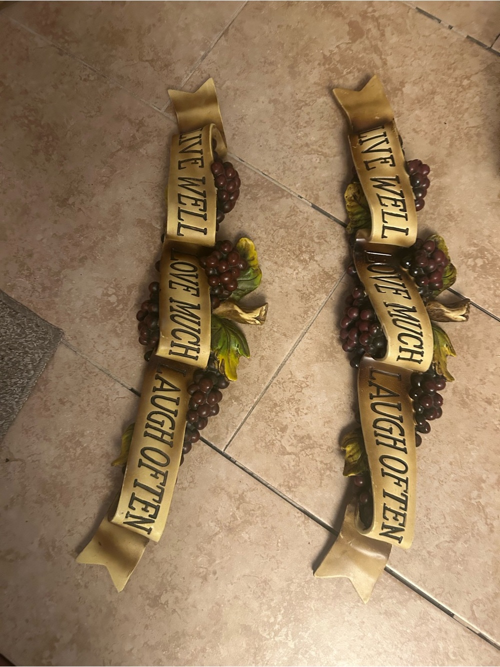Touch of Class Live Love Laugh Grapes Wall Accent set of 2 - Picture 3 of 3